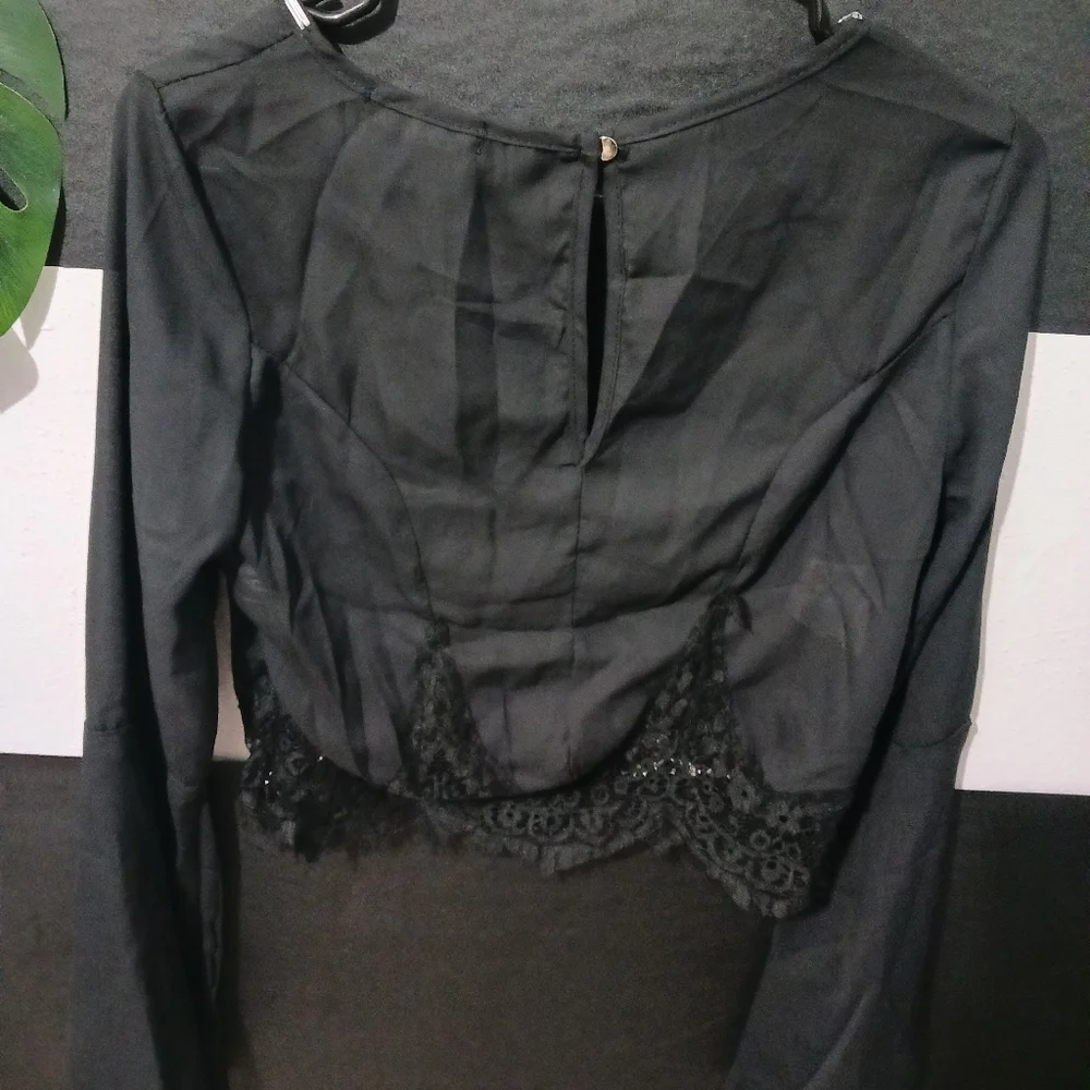 Bundle of NEW Women rhinestone bling round neck bell sleeve blouses - Picture 14 of 16